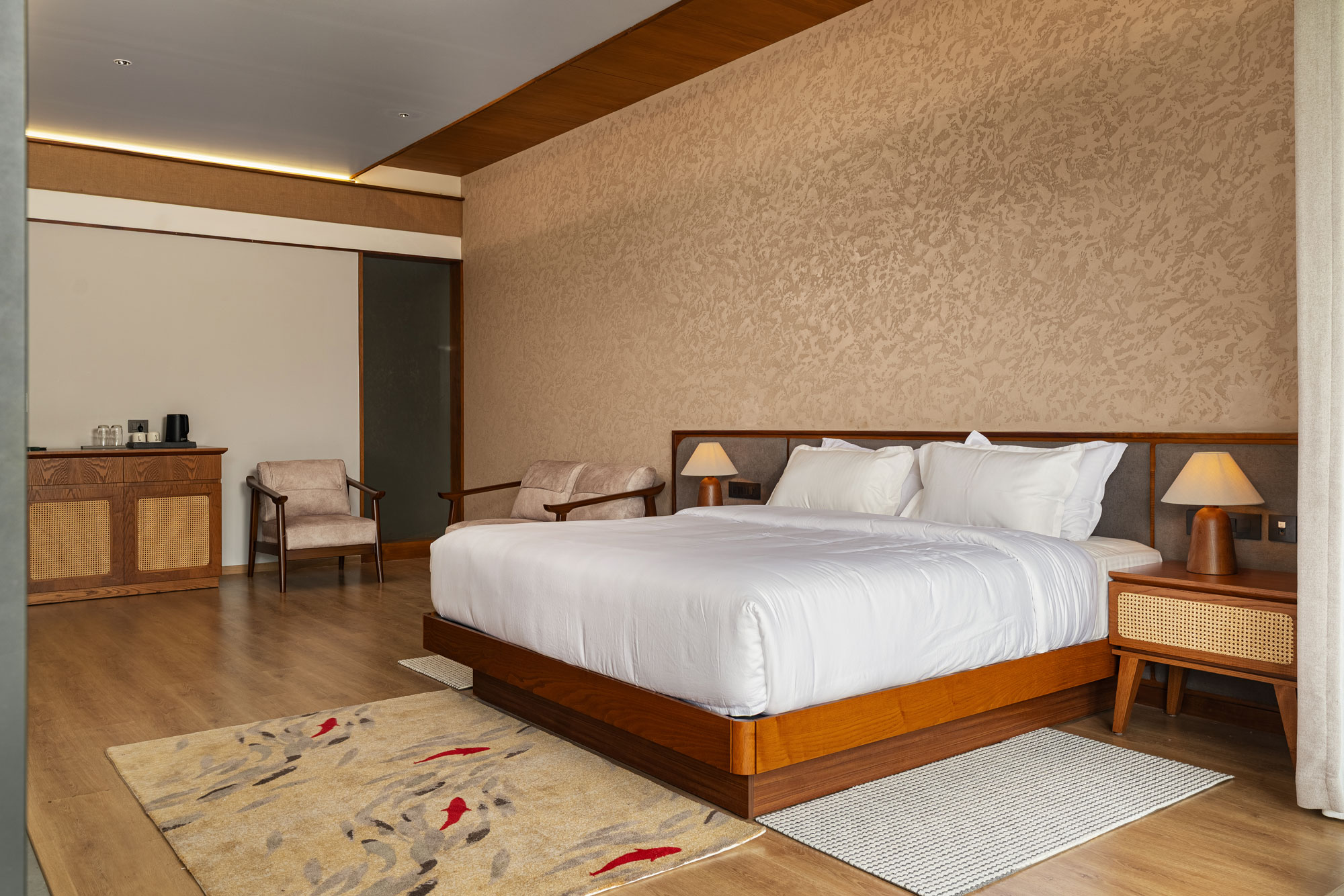 CARDAMOM SUITE ROOMS - Image 2